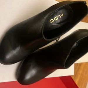 Aldo marina size 7 black